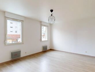 Location Appartement 2 pièces 52 m2 à Chartres - Photo 3