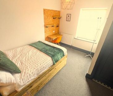 1 bedroom in a house share to rent - Photo 6