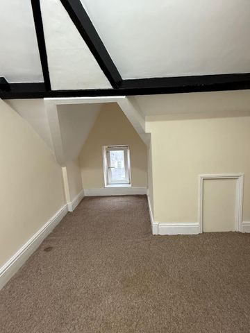 2 bedroom maisonette to rent - Photo 5