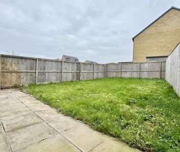 2 bedroom end of terrace house to rent - Photo 6