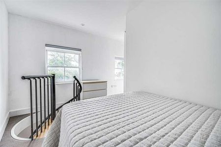 Fulham Road, Fulham, London, SW6 - Photo 4