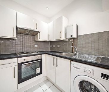 Studio to rent - Photo 5