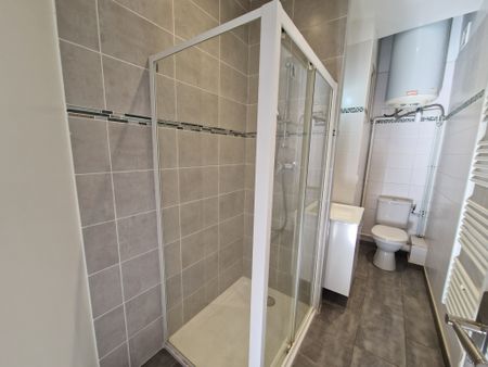 Location Appartement 1 pièce 24m² ETAMPES 91150 - Photo 3