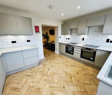 1 bedroom house of multiple occupation to rent - Photo 6