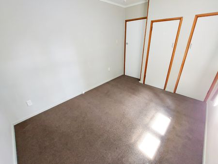 Tidy 1 Bedroom Unit in Hamilton East - Photo 5