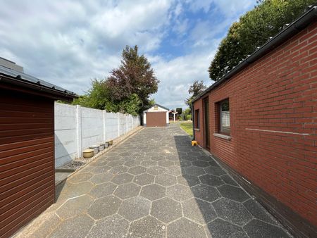 ruime woning in Aalter met grote tuin en garage - Photo 3