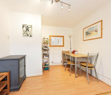 1 bedroom terraced house to rent - Photo 2