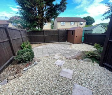 Worle, Weston-super-Mare, North Somerset - Photo 1