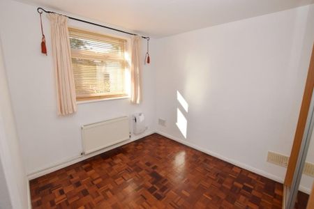 1 bedroom ground floor flat to rent - Photo 3