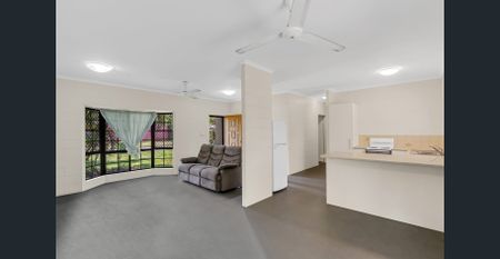 Easy Living in the Heart of Trinity Park - Photo 2