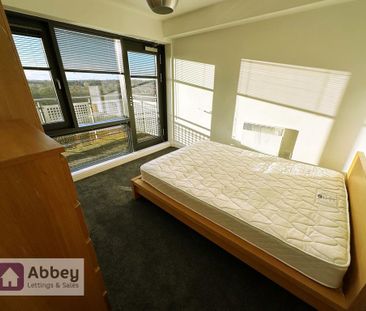 3 bedroom apartment to rent - Photo 4