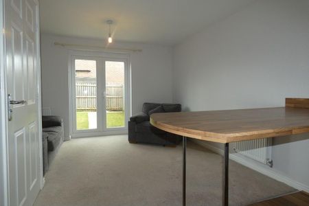 3 bed town house to rent in NE63 - Photo 3