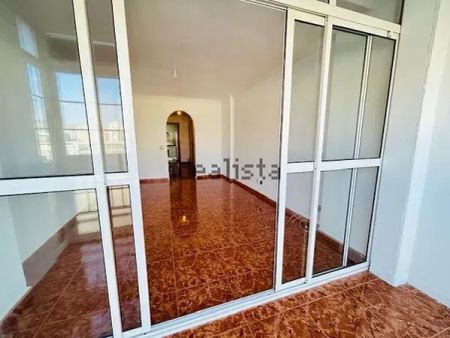 Alquiler de piso en Calle Héroe de Sostoa, Málaga, 29 - Photo 2