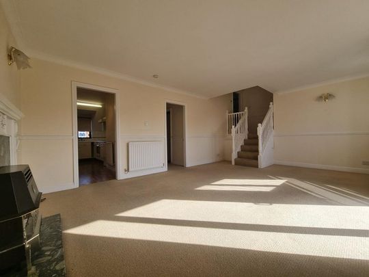 3 bedroom apartment to rent - Photo 1