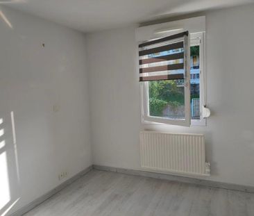 Location Appartement 2 pièces 47m² VICHY 03200 - Photo 3