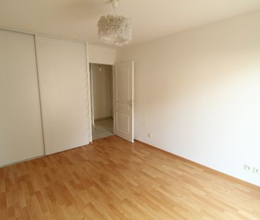 Location Appartement 3 pièces 68m² - Photo 6