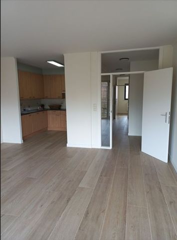 Appartement te huur - Photo 4