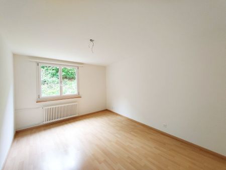 Tolle 3.5 Zimmerwohnung an ruhiger Lage - Photo 3