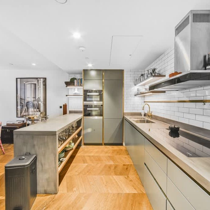 Battersea Power Station London SW11 - Photo 1