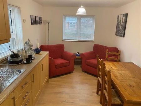 49b Sandhurst Gardens, Belfast, BT9 5AX - Photo 5