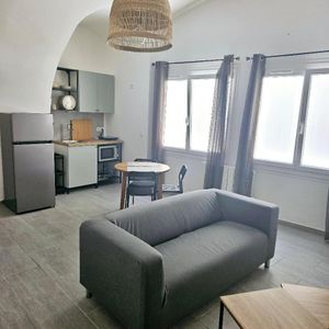 Location Appartement 2 pièces 47m² BEDARIEUX 34600 - Photo 2