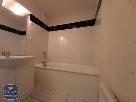Location Appartement 2 pièces 41m² MULHOUSE 68100 - Photo 4