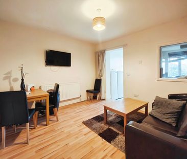 5 bedroom house to rent Rothersthorpe Road, Northampton, Northampto... - Photo 5