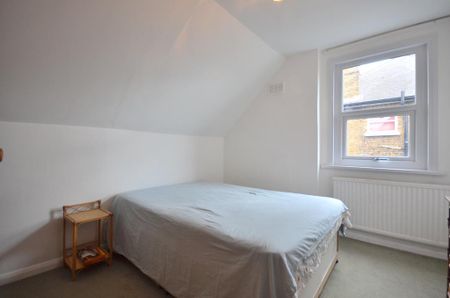 2 bedroom flat to rent - Photo 3