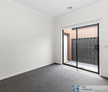 82 Fairground Promenade, 3806, Berwick Vic - Photo 3