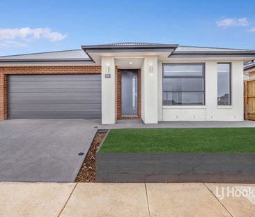 25 Winfred Drive, Mambourin, Vic 3024 - Photo 5