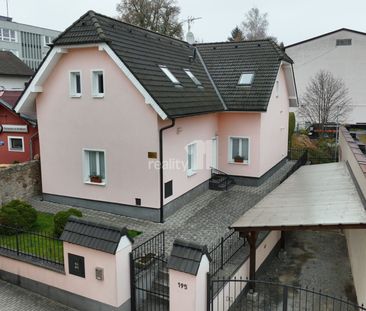Pronájem bytu 3+kk 91 m² - Fotografie 6