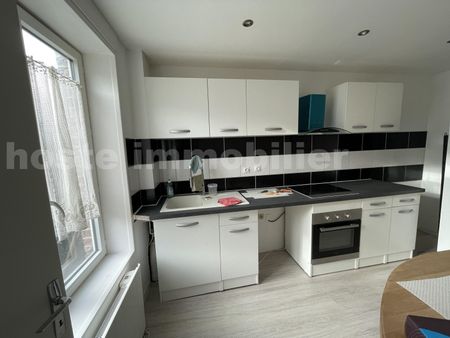 Location Appartement 3 pièces 75m² LILLE 59000 - Photo 5