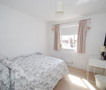 The Bramblings, Little Chalfont, Buckinghamshire,HP6 - Photo 3