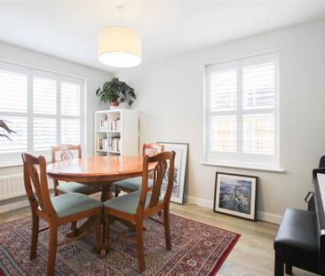 3 bedroom link detached house to rent - Photo 3