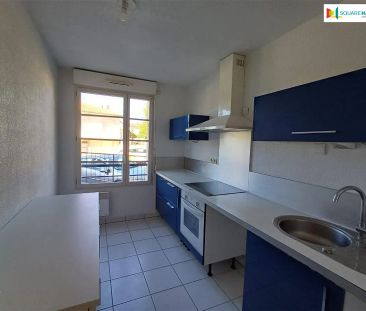 Location appartement 3 pièces - 81.13m² à L' isle-jourdain (32600) - Photo 1