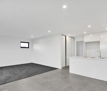 Modern Newstead Unit - Photo 3