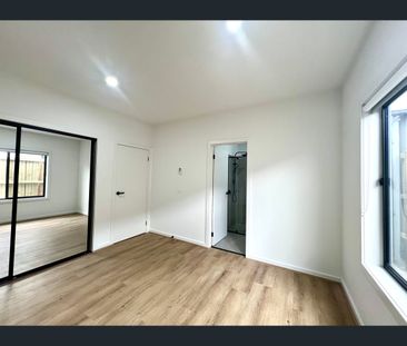 2 Fawn Street, Wyndham Vale, Vic 3024 - Photo 3