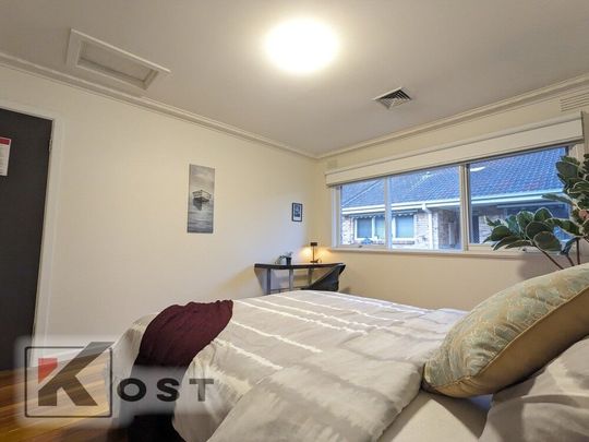 Camberwell - Photo 1