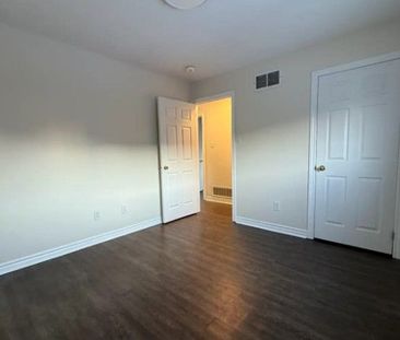 For Lease - 48 Cassandra Drive Unit# main level, Barrie, Ontario - Photo 2