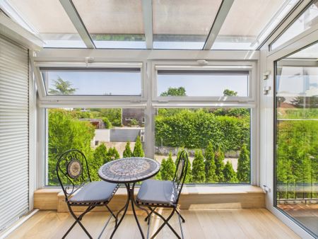 Appartement meublé avec terrasse à 2 pas de lONU calme, confort & services inclus - Photo 5
