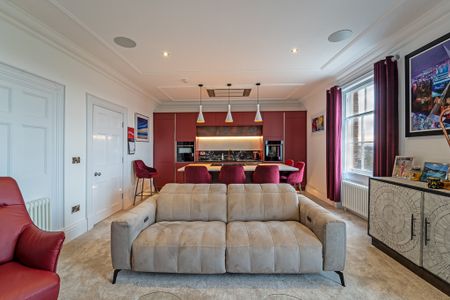 2 Bedroom Penthouse Apartment, Boughton - Photo 4