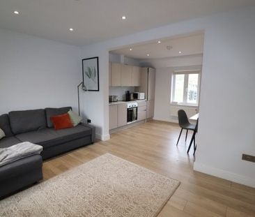 Chelmsford Road, Shenfield, Property for rent - Photo 5