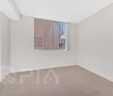 Spacious Modern 2 Bedrooms Apartment For Lease Now! - Photo 4