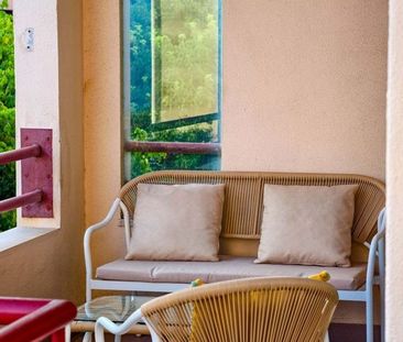 Cascais e Estoril, Lisbon 2750-368 - Photo 2