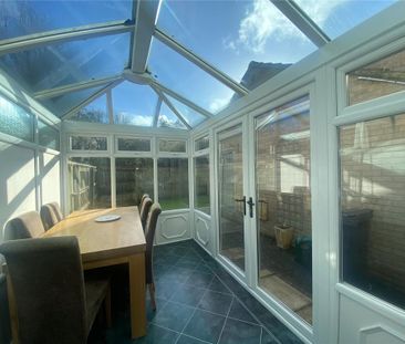 2 bedroom semi-detached house to rent - Photo 2