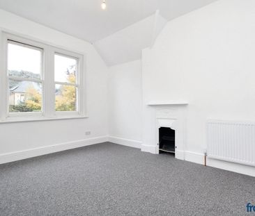 Penn Hill Avenue, Penn Hill, Poole - Photo 5