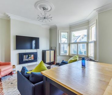 Burnfoot Avenue, London SW6 - Photo 3