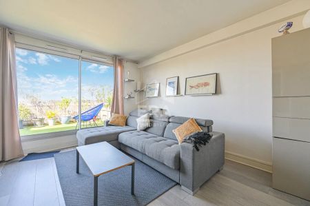 Appartement Paris 2 pièce(s) Vue de PARIS - Photo 4