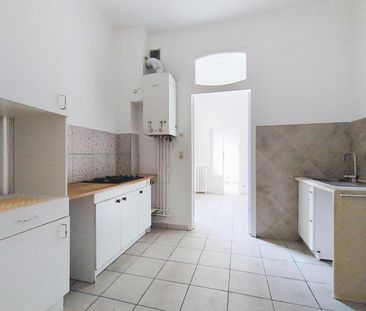 Location Appartement 4 pièces 102m² PERPIGNAN 66000 - Photo 6