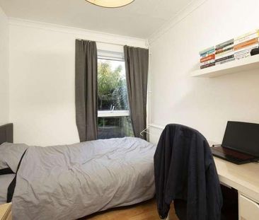 Sundridge Close, CT2 - Photo 4